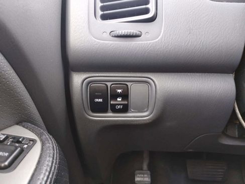 Used 2004 Honda Pilot EX image 28