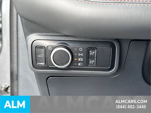 Used 2025 Ford Explorer Active RWD image 39