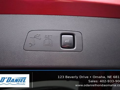 Used 2025 Lincoln Corsair Grand Touring AWD/4WD image 38