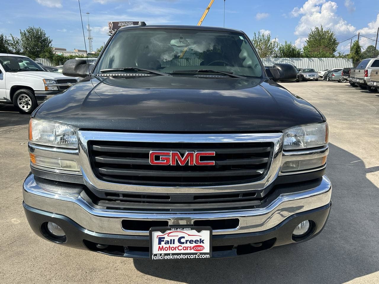 Used 2005 GMC Sierra 2500 SLE w/ Heavy-Duty Power Package AWD/4WD image 84