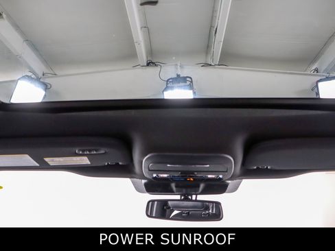 Used 2023 Ford F150 Lariat w/ Equipment Group 502A High image 24