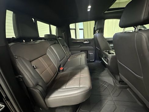 Certified 2024 Chevrolet Silverado 1500 High Country image 17