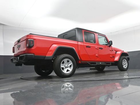 Used 2023 Jeep Gladiator Sport image 54