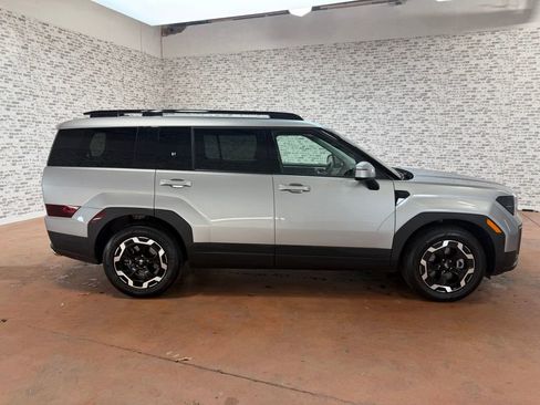 Used 2025 Hyundai Santa Fe SEL image 6