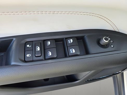 New 2026 Jeep Compass Limited AWD/4WD image 11