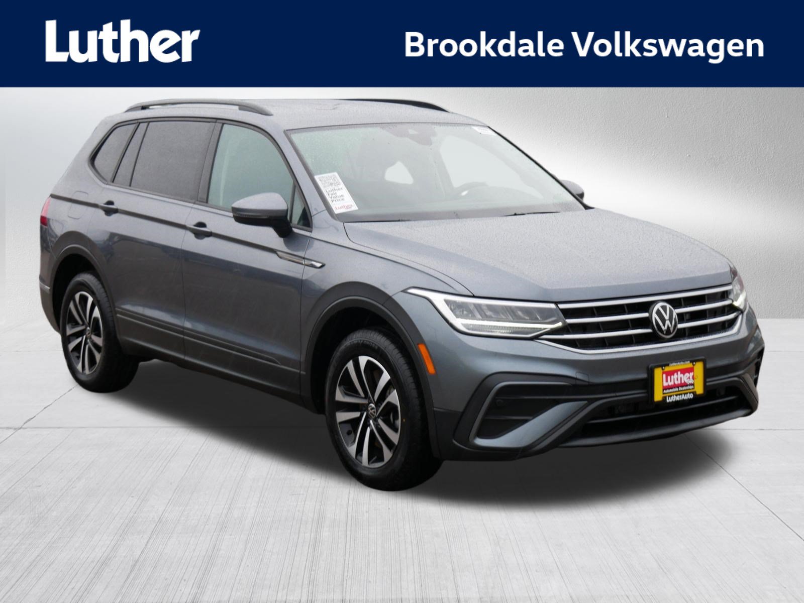 Used 2023 Volkswagen Tiguan S w/ Driver Assistance Package AWD/4WD image 1