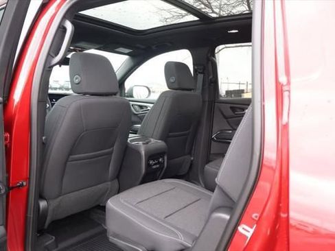 New 2026 Chevrolet Traverse LT w/ Sun and Wheel Package image 35