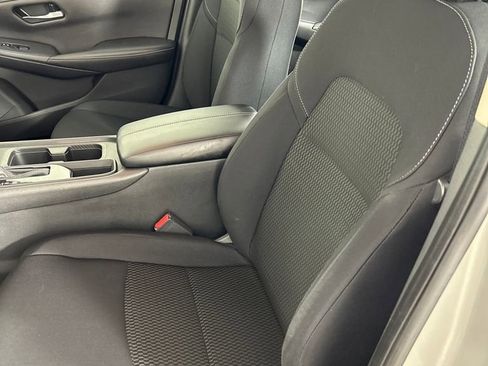 Used 2023 Nissan Sentra S image 11