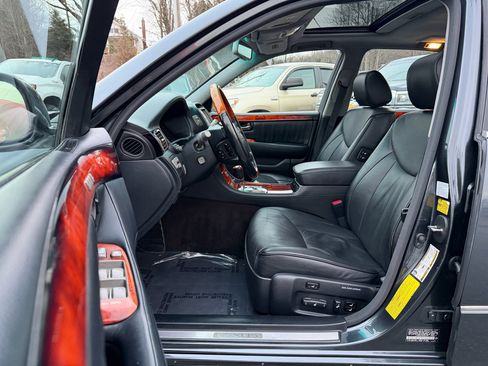 Used 2005 Lexus LS 430 image 11