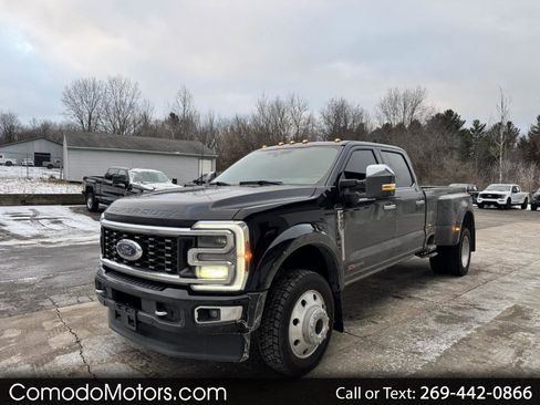 Used 2024 Ford F450 Platinum w/ FX4 Off-Road Package image 1