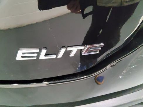 Used 2025 Honda Pilot Elite image 49