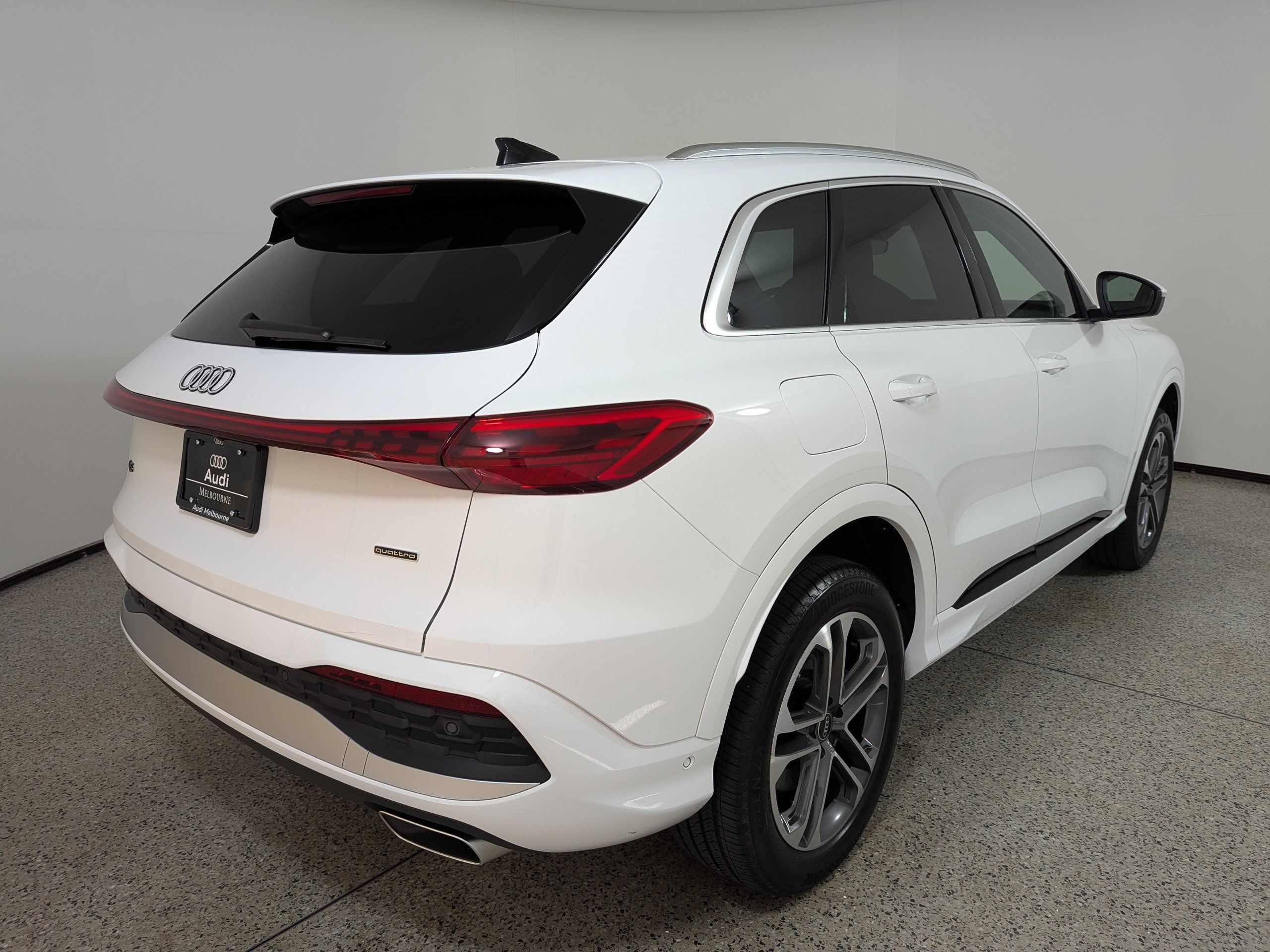 Certified 2025 Audi Q5 Premium w/ Premium Plus AWD/4WD image 7