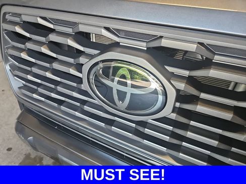 Used 2023 Toyota Tacoma TRD Sport AWD/4WD image 19