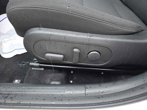 New 2025 Hyundai Kona SEL image 18