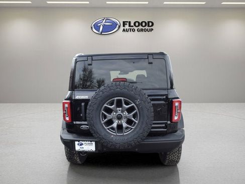 New 2025 Ford Bronco Badlands image 3