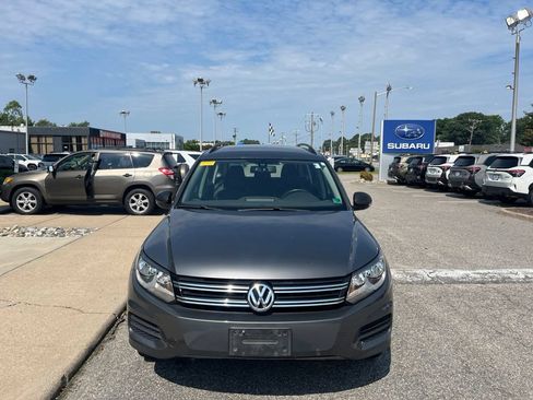Used 2016 Volkswagen Tiguan S FWD image 8