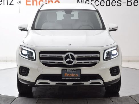 Certified 2022 Mercedes-Benz GLB 250 4MATIC image 9