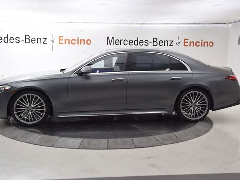 Used 2022 Mercedes-Benz S 580 4MATIC Sedan image 3