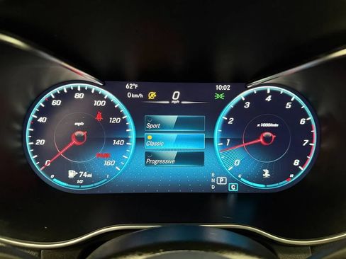 Used 2021 Mercedes-Benz GLC 300 4MATIC Coupe image 12