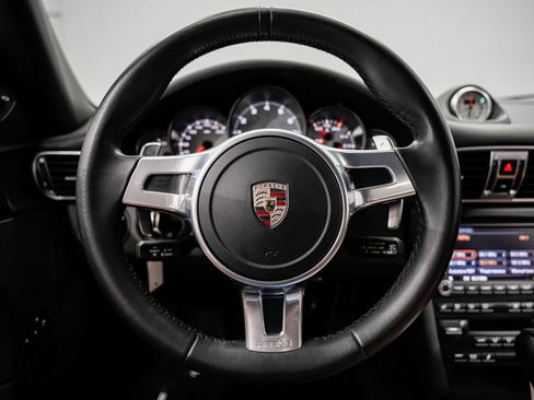 Used 2012 Porsche 911 Carrera 4S AWD/4WD image 10