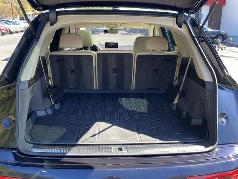 Used 2018 Audi Q7 3.0T Prestige image 10