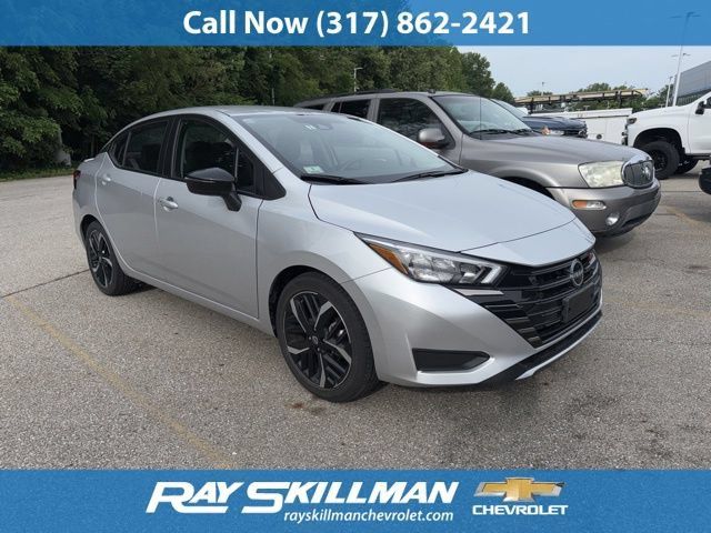 Used 2024 Nissan Versa SR FWD image 1