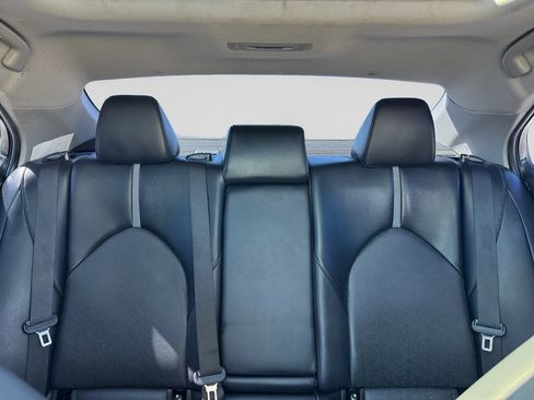 Used 2022 Toyota Camry XSE FWD image 20