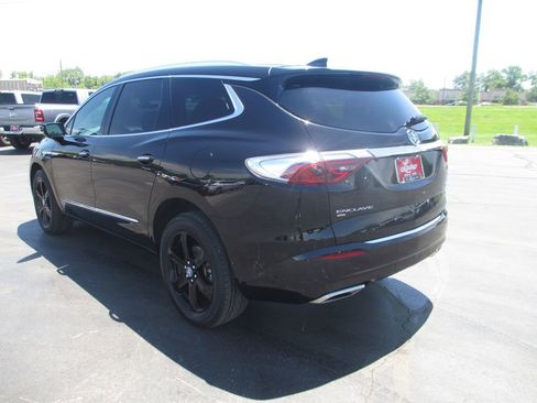 Used 2023 Buick Enclave Essence w/ Experience Buick Package AWD/4WD image 8
