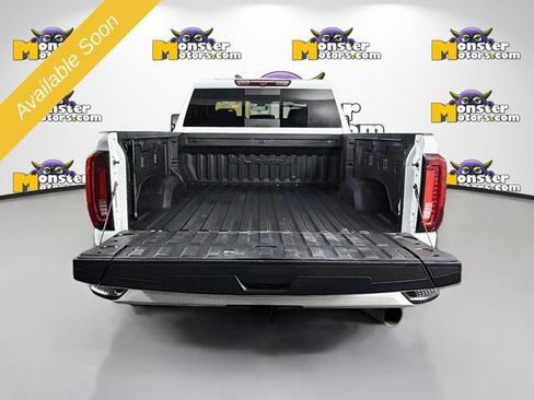 Used 2022 GMC Sierra 2500 Denali AWD/4WD image 27