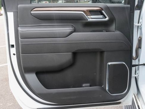 Used 2025 Chevrolet Silverado 2500 LT AWD/4WD image 14