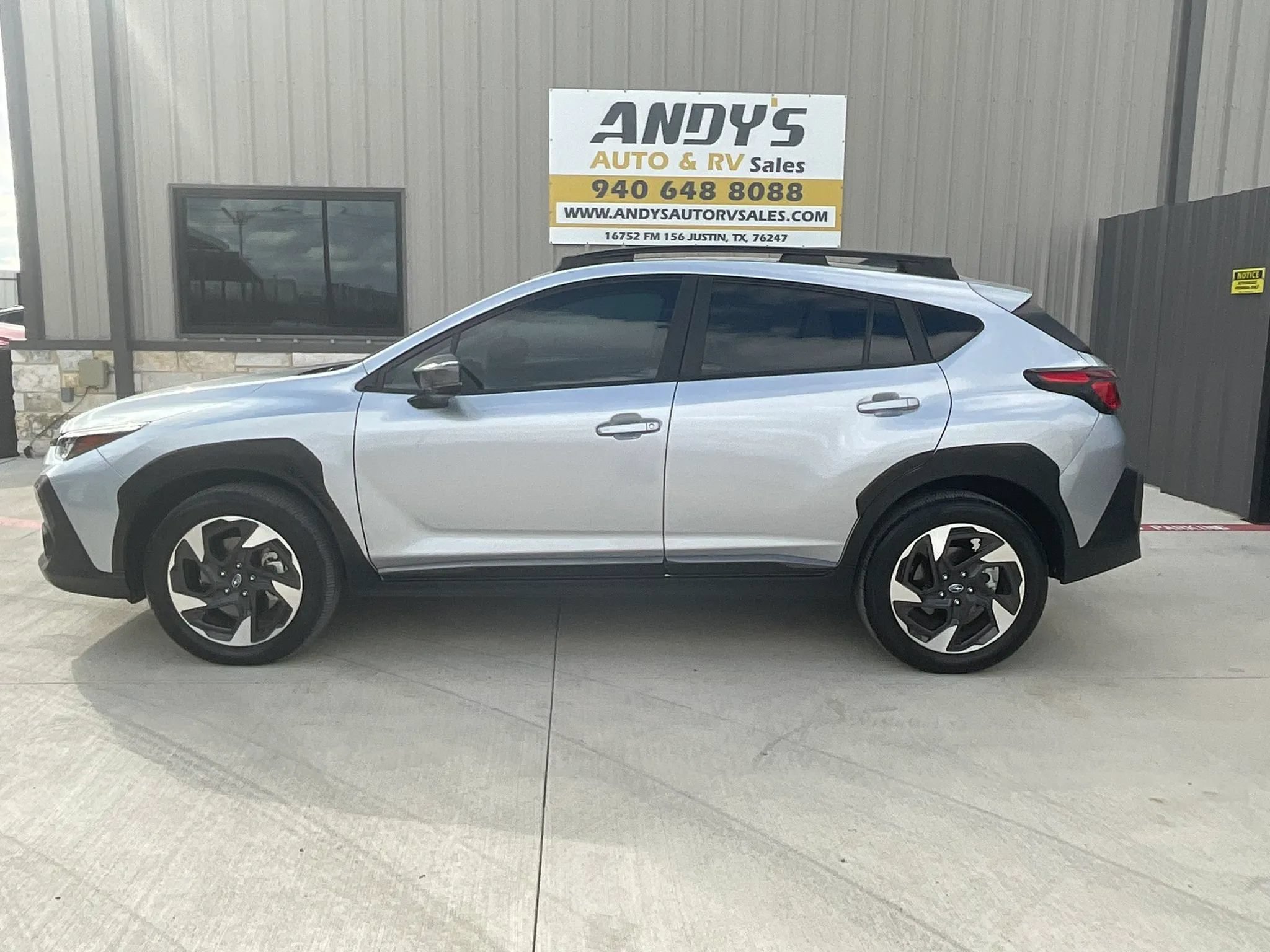 Used 2025 Subaru Crosstrek 2.5i Limited w/ Popular Package #3A AWD/4WD image 4