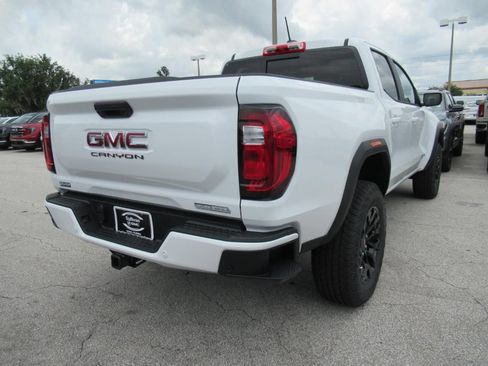 New 2026 GMC Canyon Elevation w/ Convenience Package RWD image 7