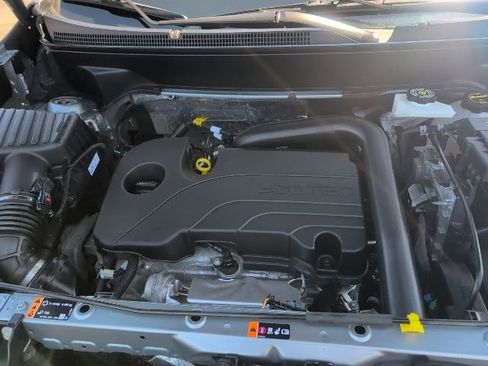 Certified 2024 Chevrolet Equinox RS image 49