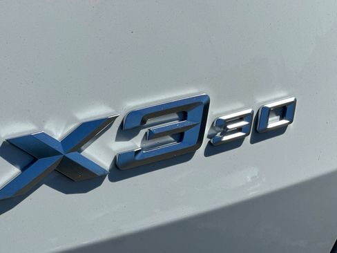 Used 2025 BMW X3 xDrive30i w/ Convenience Package image 18