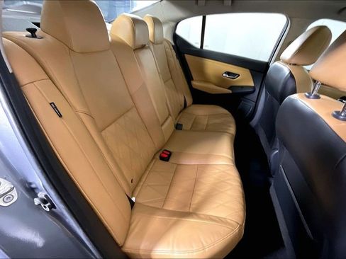 Used 2020 Nissan Sentra SV w/ SV Premium Package FWD image 38