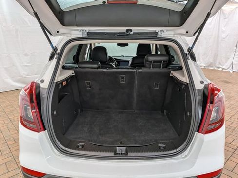 Used 2020 Buick Encore Preferred image 18