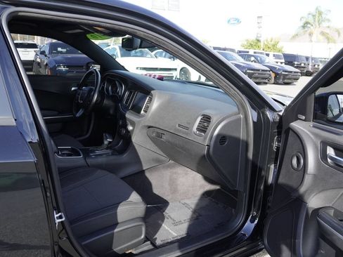 Certified 2016 Dodge Charger SXT RWD image 28