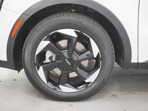 Used 2025 Kia Sorento EX AWD/4WD image 26