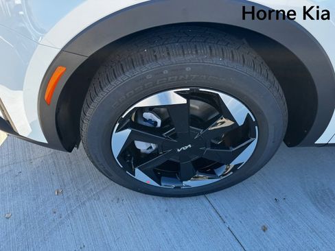 New 2026 Kia Sorento EX image 8