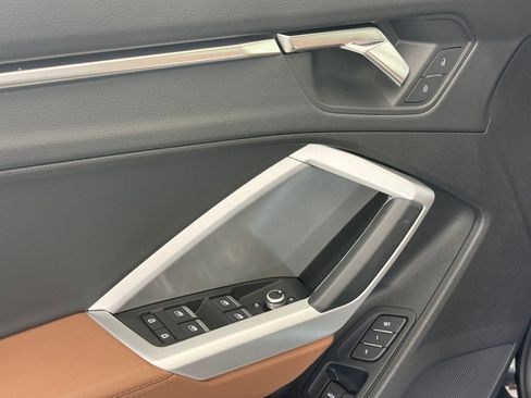 Certified 2025 Audi Q3 2.0T Premium w/ Convenience Package image 14