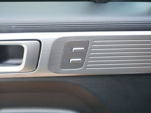 Used 2026 Hyundai Santa Fe Calligraphy w/ Tow & Go Package AWD/4WD image 14