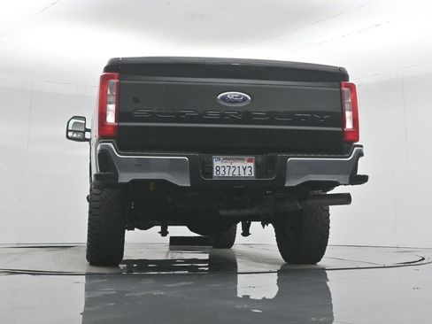 Certified 2024 Ford F250 XL w/ XL Off-Road Package image 47
