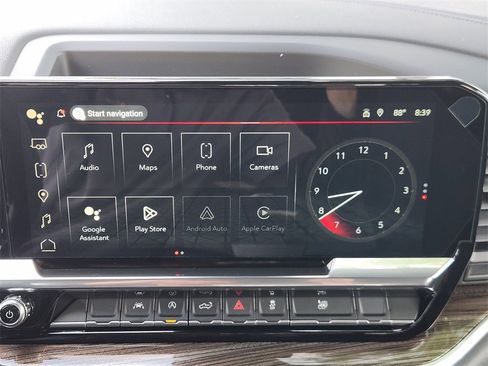 New 2025 GMC Sierra 1500 Elevation image 11