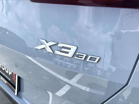 Certified 2025 BMW X3 xDrive30i w/ M Sport Package AWD/4WD image 9