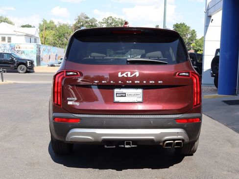 Used 2022 Kia Telluride S AWD/4WD image 4