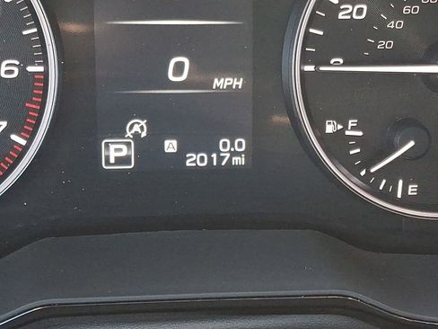 Used 2025 Subaru Outback Premium image 21