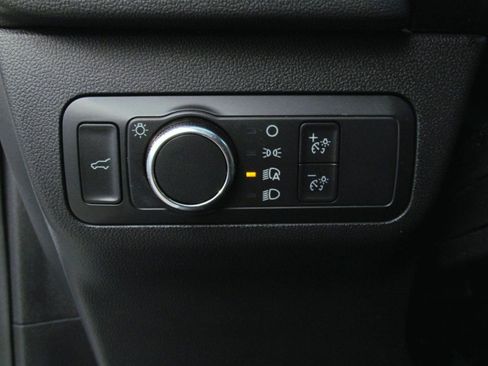 Used 2022 Ford Escape SE w/ SE Sport Appearance Package FWD image 29