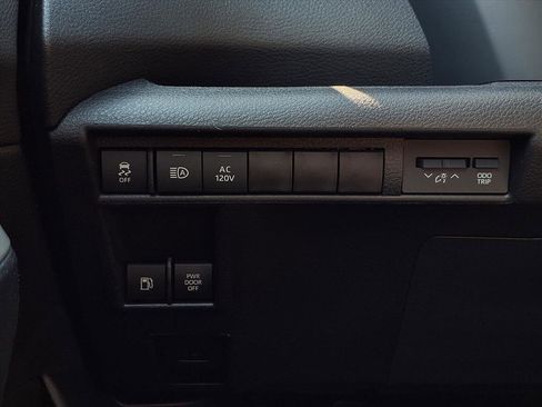 New 2026 Toyota Sienna XLE Woodland Edition image 15