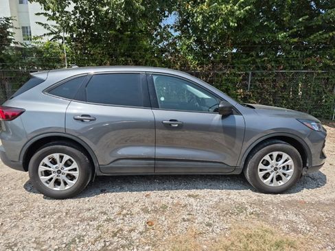 Used 2025 Ford Escape Active AWD/4WD image 5