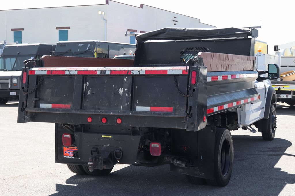 Used 2017 Ford F550 2WD Regular Cab Super Duty image 8